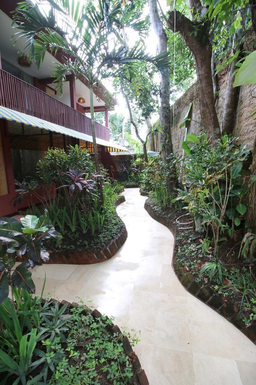 Petit Hotel Bali Ubud (Bali) Exterior photo
